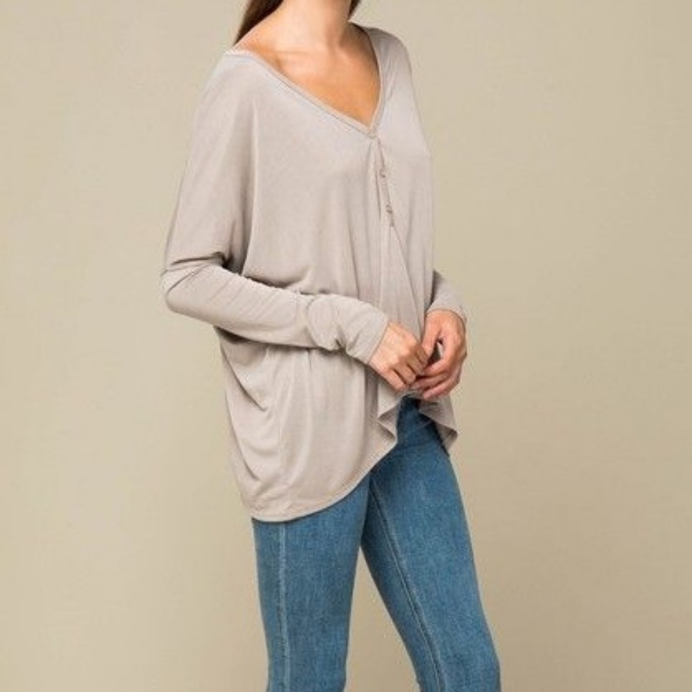 Lumiere | Gray Partial Button Down Top